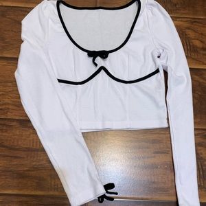 Y2K white long sleeve with bows
